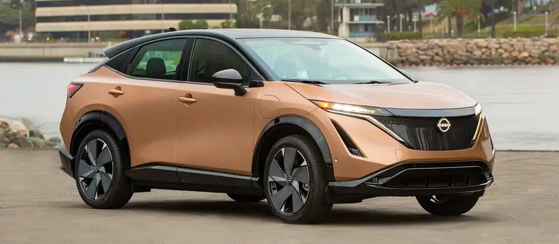 Nissan Ariya Handbücher und Benutzerhandbücher