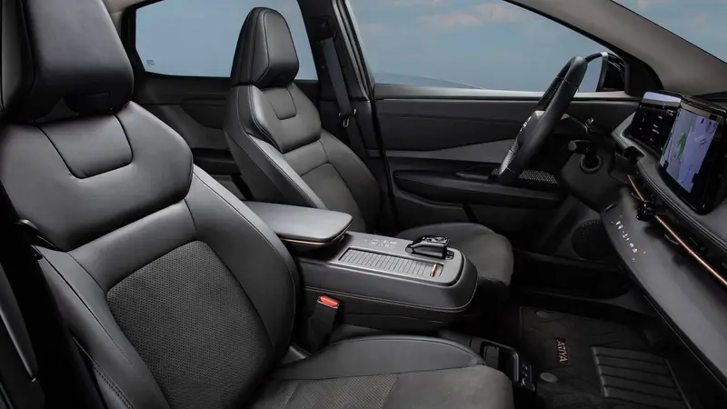 Nissan Ariya Handbücher und Benutzerhandbücher